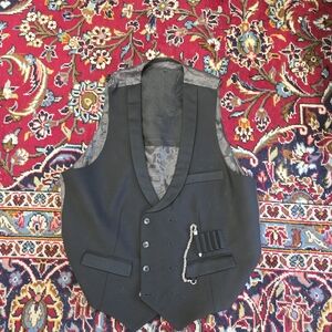 JOHN RICHMOND ROCK GODS COLLLECTION VEST WITH BULLET CHAIN DETAIL SIZE 52